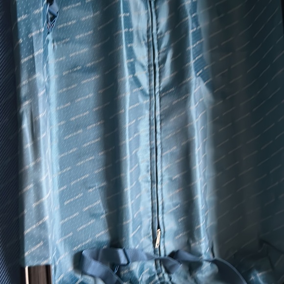 Pierre Cardin suitcase with lock in good condition - Picture 5 of 5